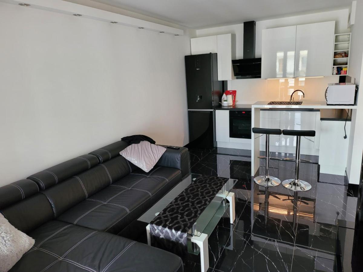 Apartamenty Tenisowa Szczecin Exteriör bild